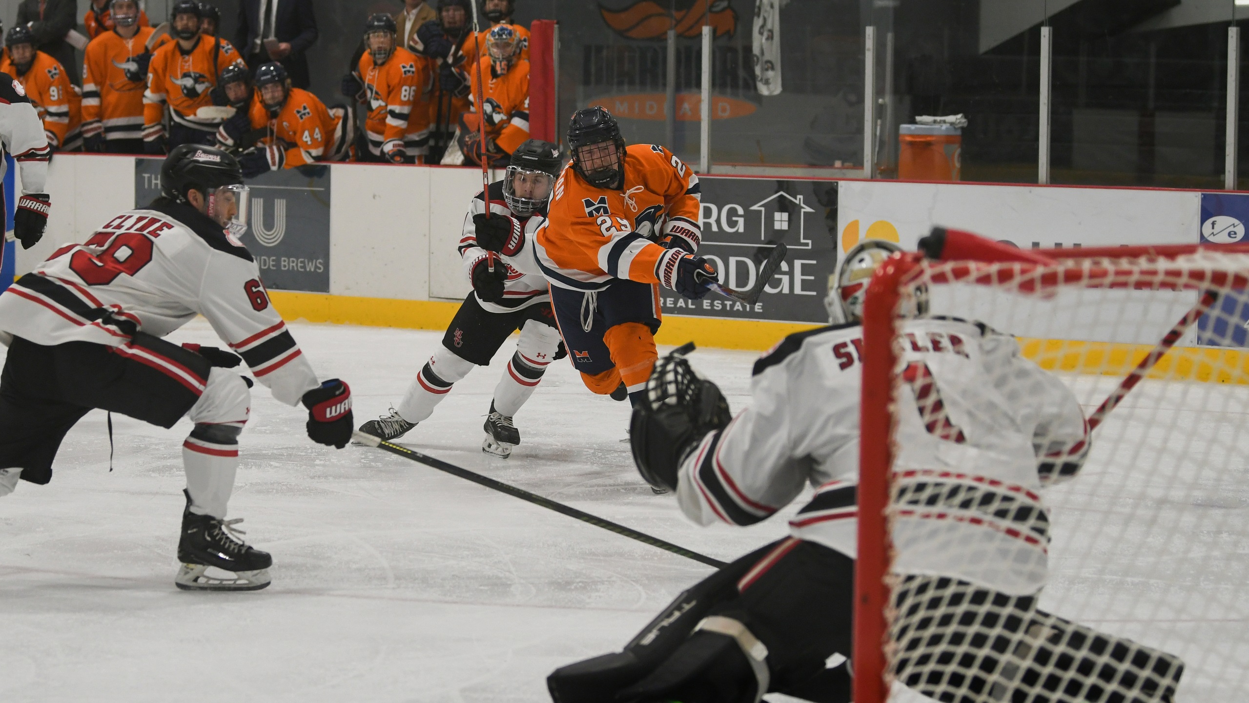 No. 25 Warriors Drop Highly-Contested Series with No. 2 Minot State