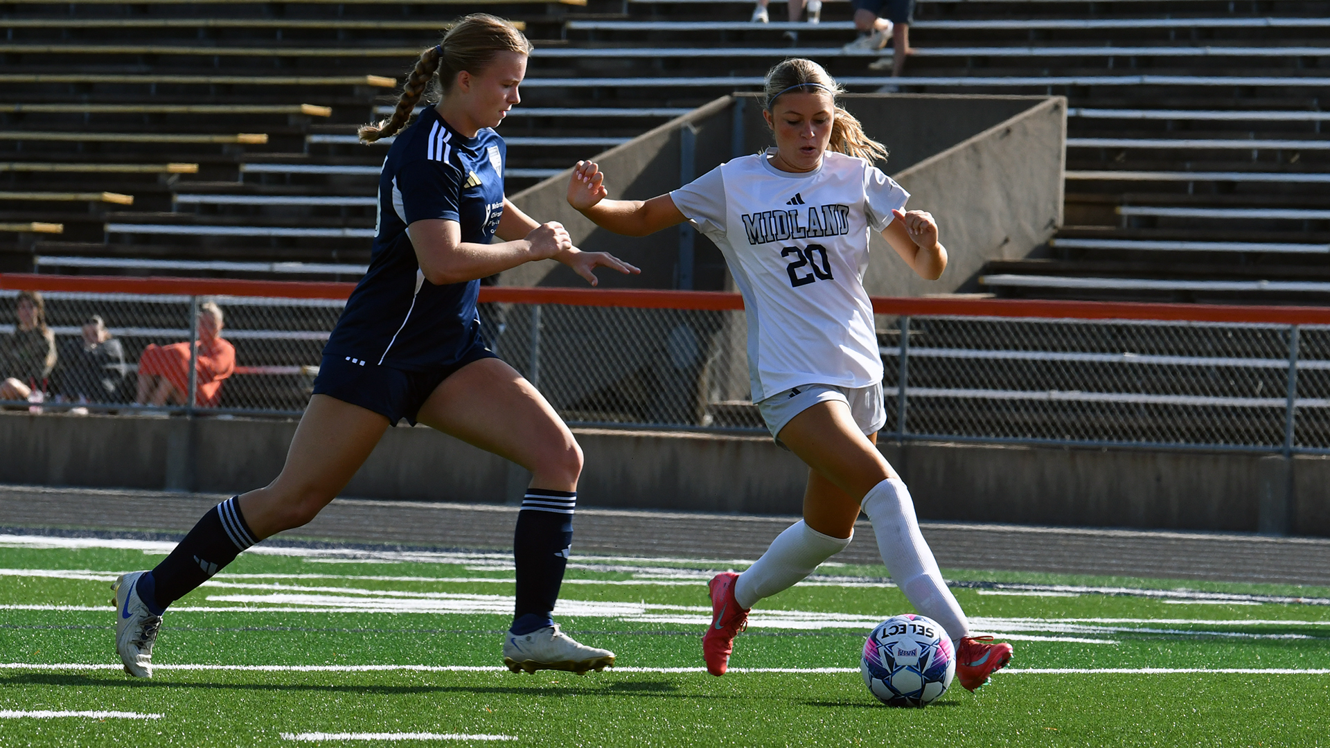Second-Half Surge Pushes Wayne State Past Warriors